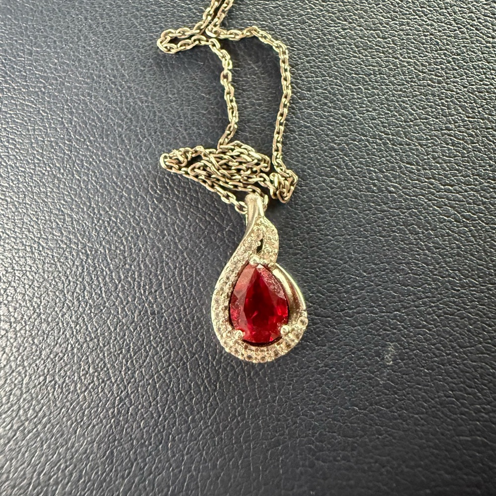 Ruby Necklace - Picture 5 of 5
